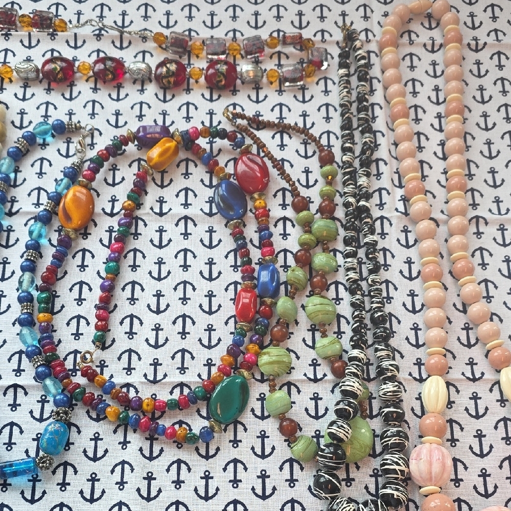 Colorful Beaded Necklace Set - Picture 2 of 7
